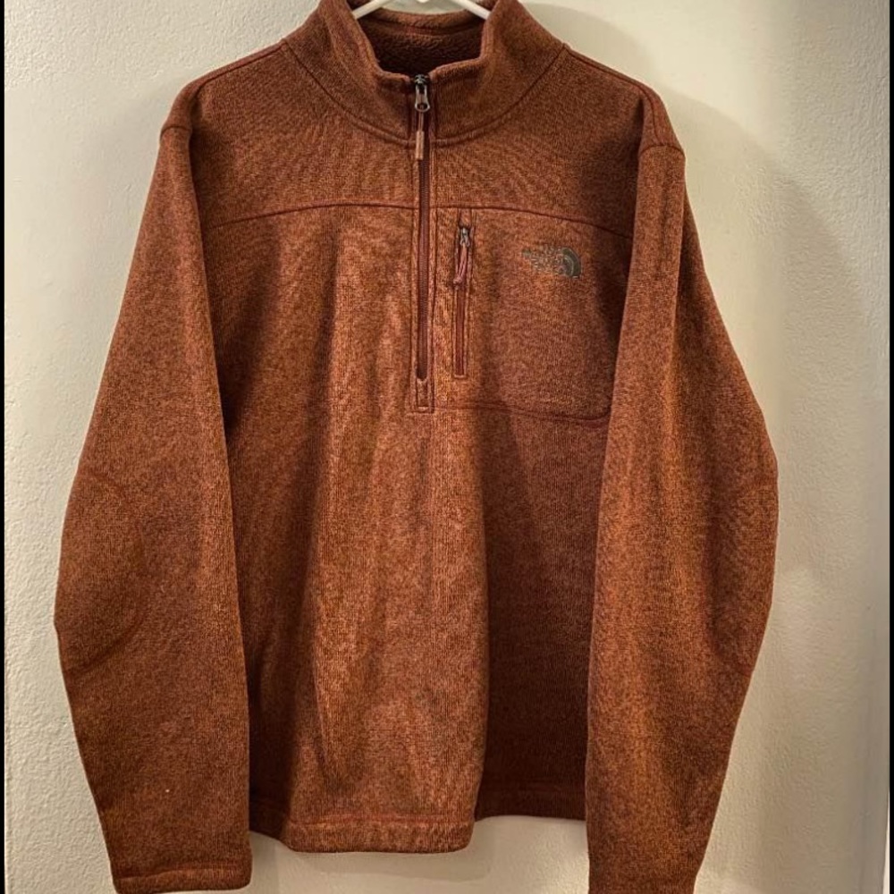 The NorthFace Men’s sweater